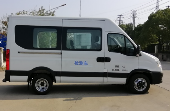 依維柯防疫檢測(cè)、監(jiān)測(cè)車